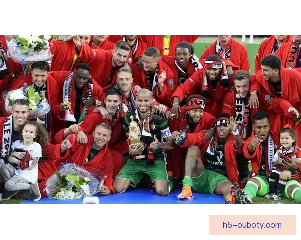 澳媒：阿德联20岁后卫拒赴荷甲